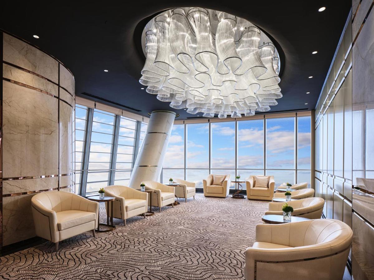 J Hotel, Shanghai Tower - Above All Else, Overlooking The Bund Exterior foto